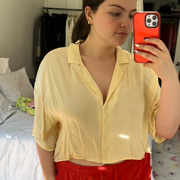 Zara Tops - Zara Satin Crop Button Down